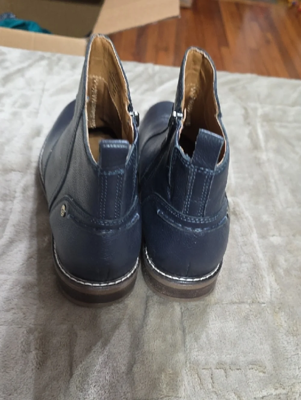 NWT Easy Spirit Women's‎ Leather Chukka Boots Dark Blue  Side Zip Comfort Sz 10